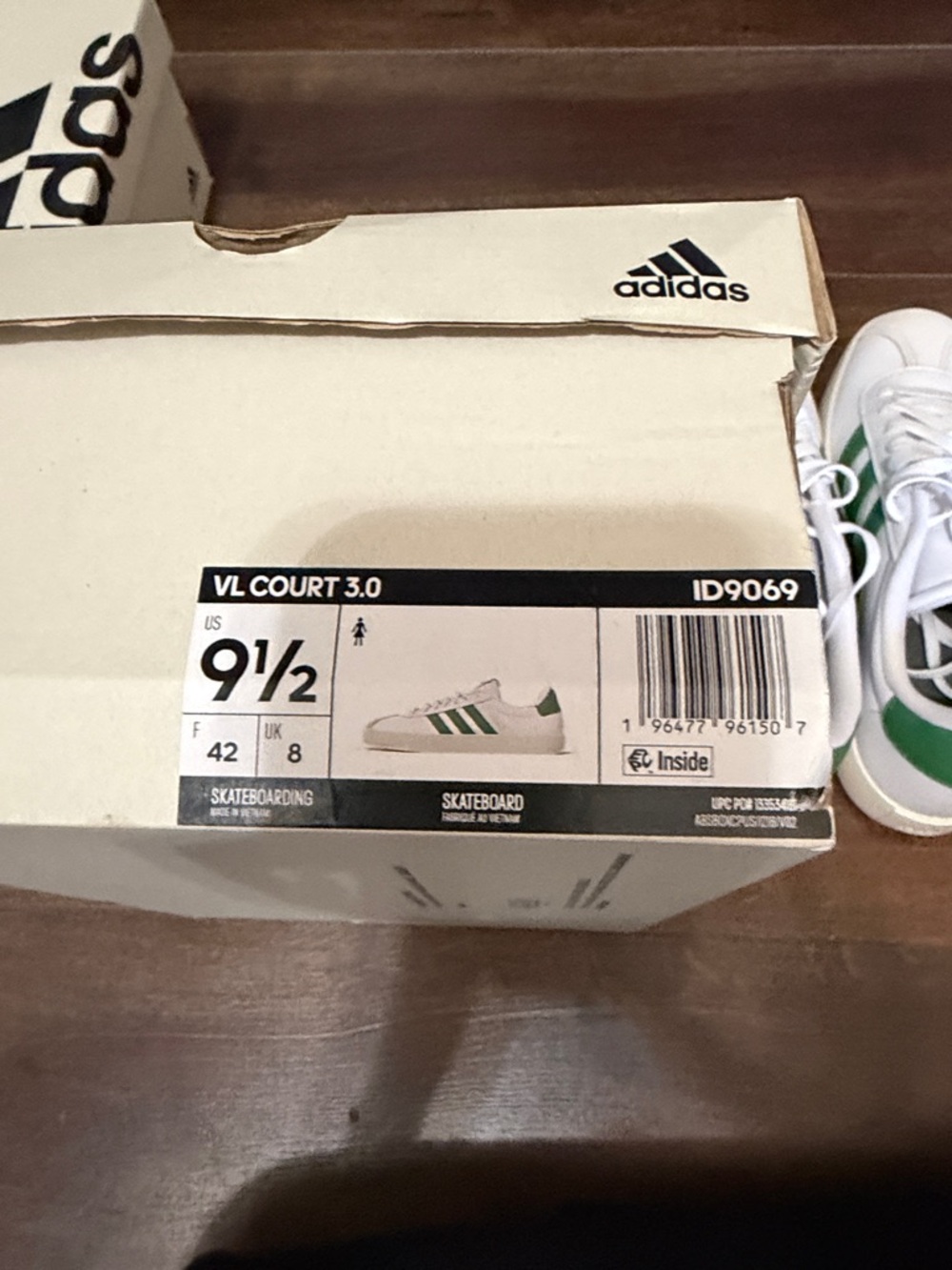 adidas VL court 3.0  White Sneakers with Green Three Stripes size 9.5  new - Picture 5 of 5